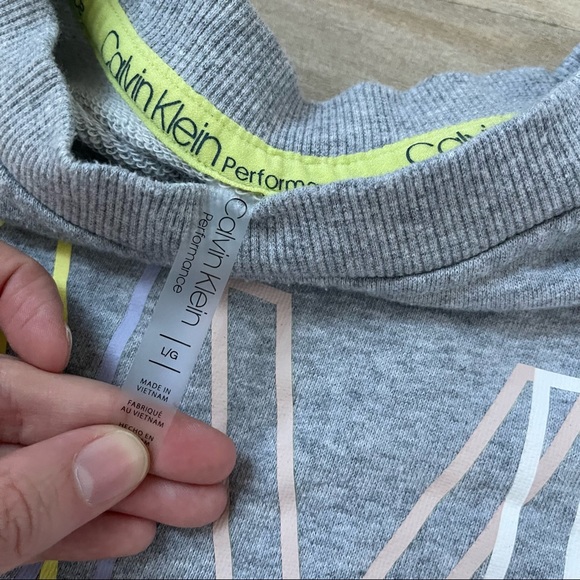 Calvin Klein Performance Cropped Crewneck Sweatshirt - Picture 2 of 2